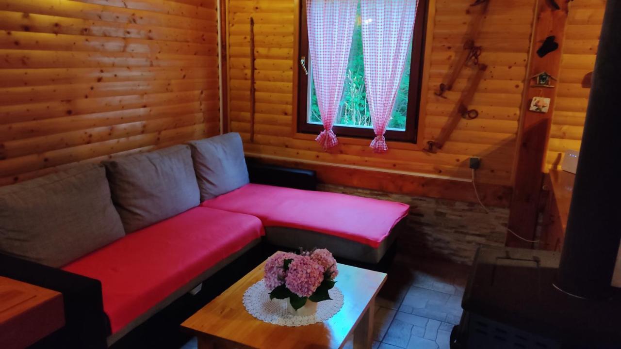 Kuca Za Odmor "Med Strmci" Zlobin Exterior foto