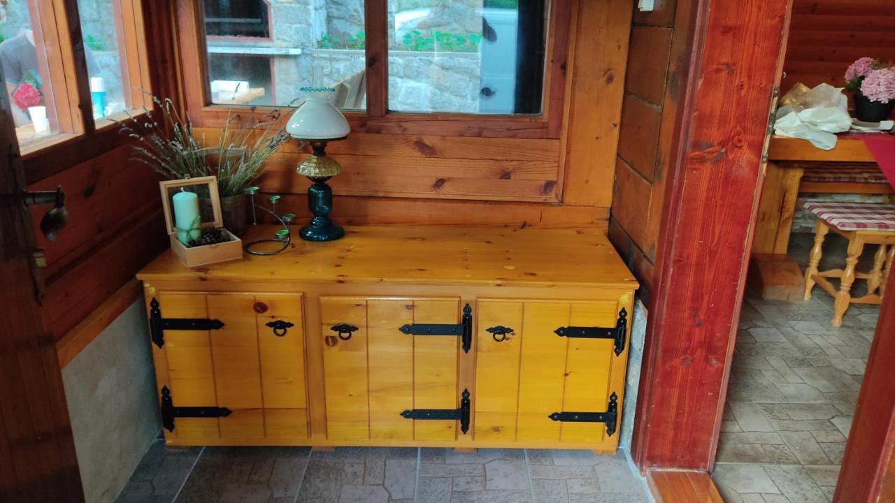 Kuca Za Odmor "Med Strmci" Zlobin Exterior foto